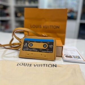 Louis Vuitton Card Holder Monogram LV Tape M14066 140947838